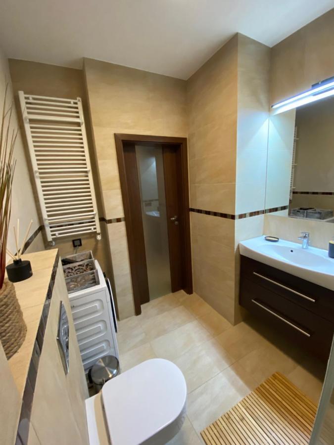 Secret Apartments Chelmska 55M2 วอร์ซอ ภายนอก รูปภาพ