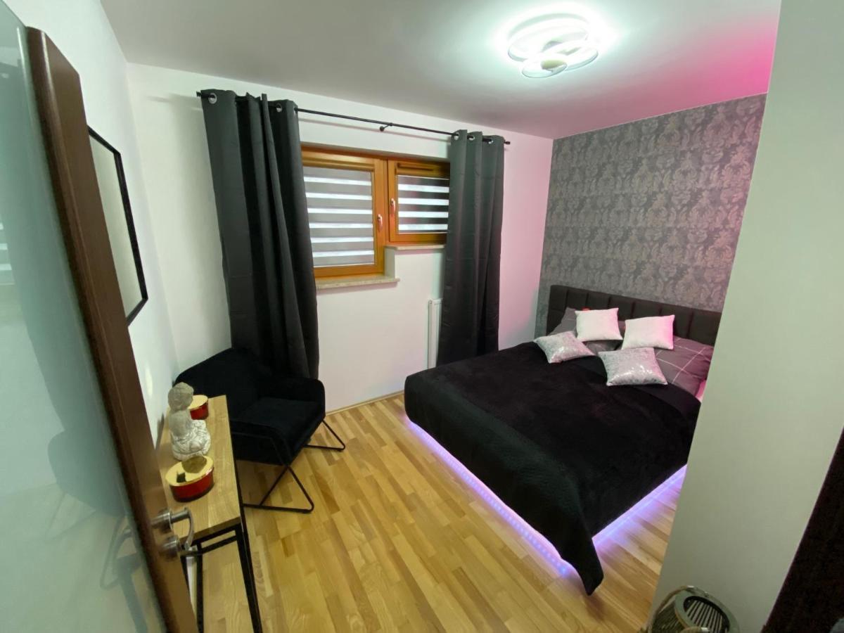 Secret Apartments Chelmska 55M2 วอร์ซอ ภายนอก รูปภาพ