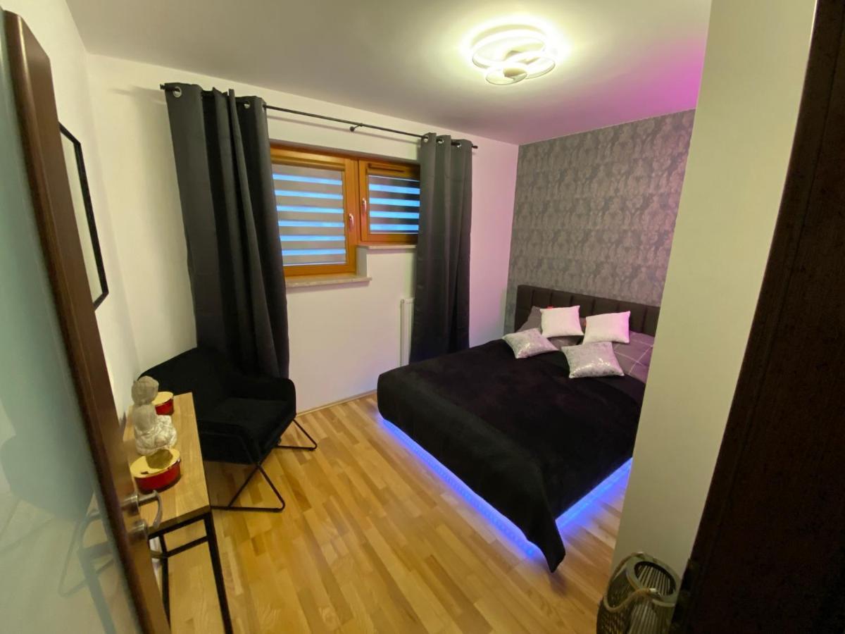 Secret Apartments Chelmska 55M2 วอร์ซอ ภายนอก รูปภาพ